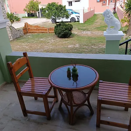 Apartamento Hiddenheaven 2 *